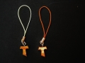 Tau-8RC-L-Laccetto-cellulare